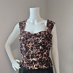 Leopard Print Sleeveless Top